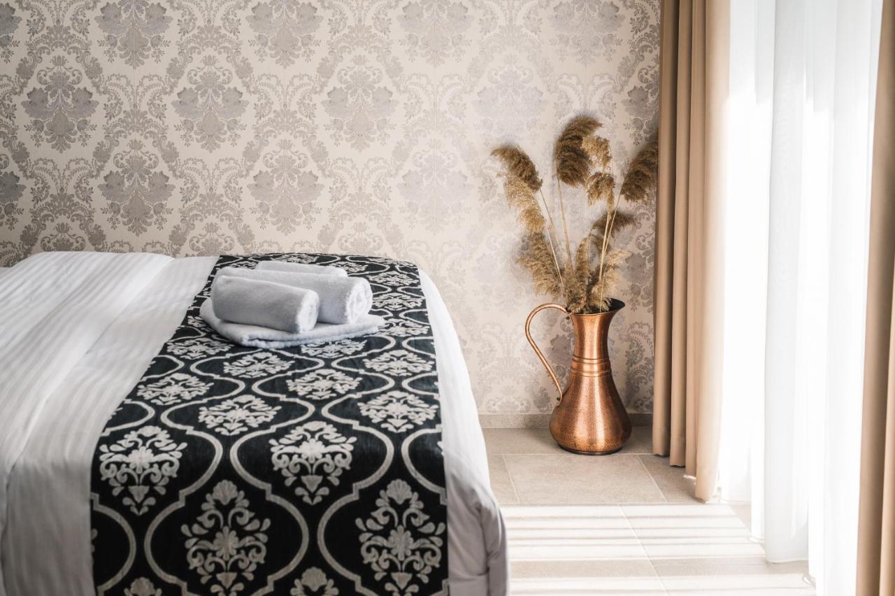 Barjaktar - Luxury Suites & Spa Ulcinj Esterno foto