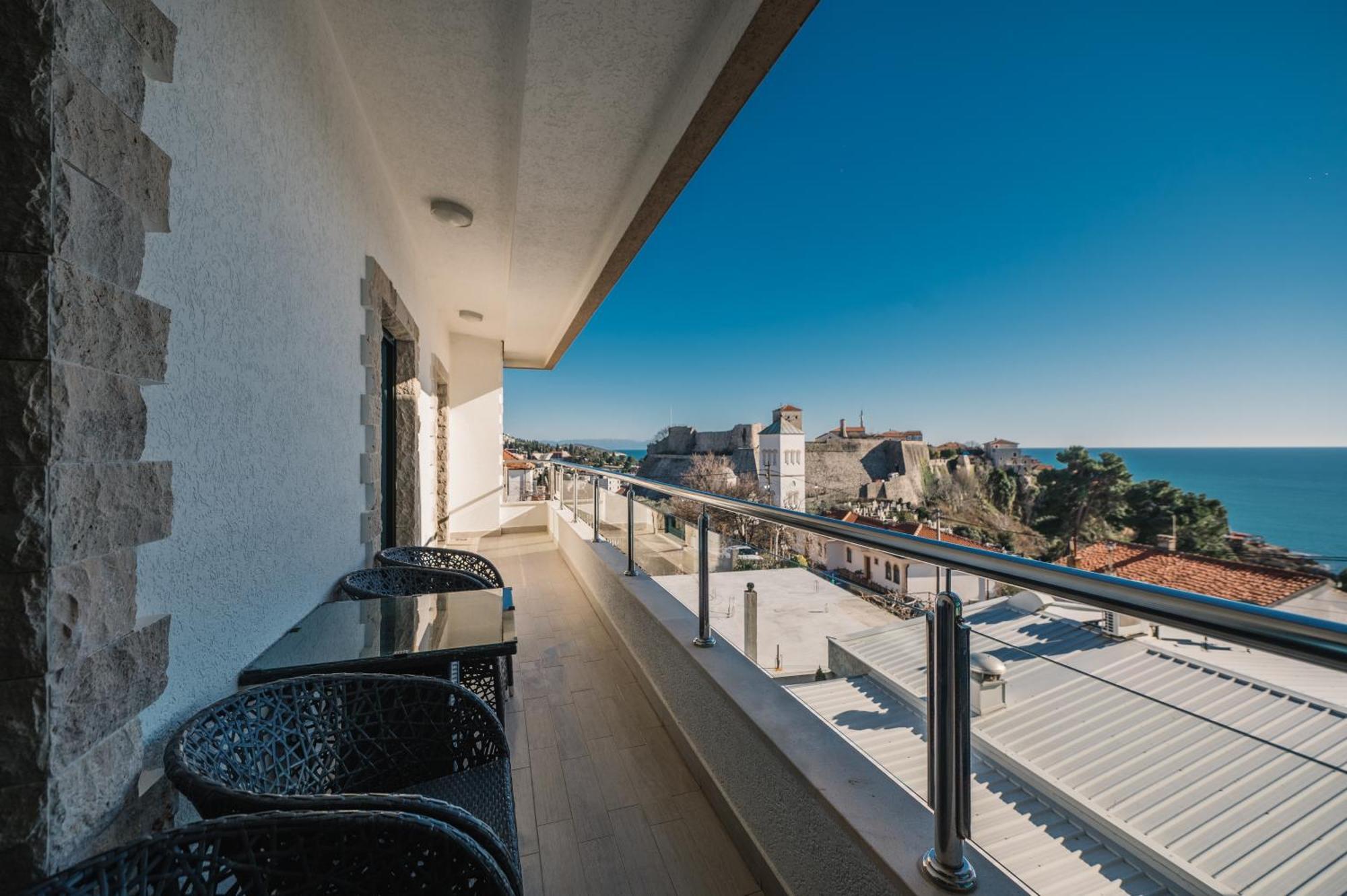 Barjaktar - Luxury Suites & Spa Ulcinj Esterno foto