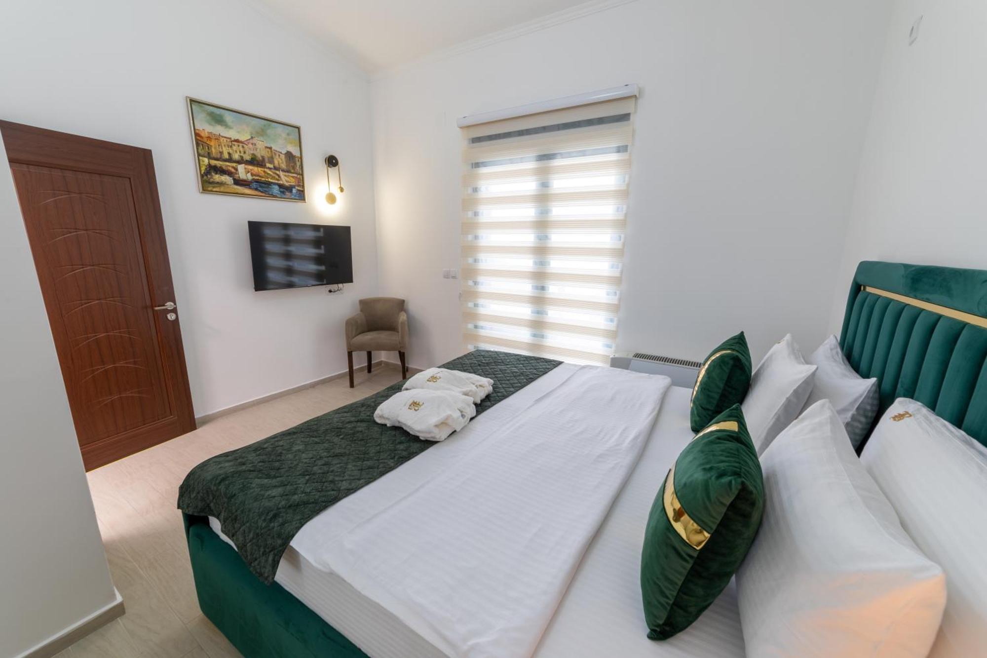Barjaktar - Luxury Suites & Spa Ulcinj Esterno foto